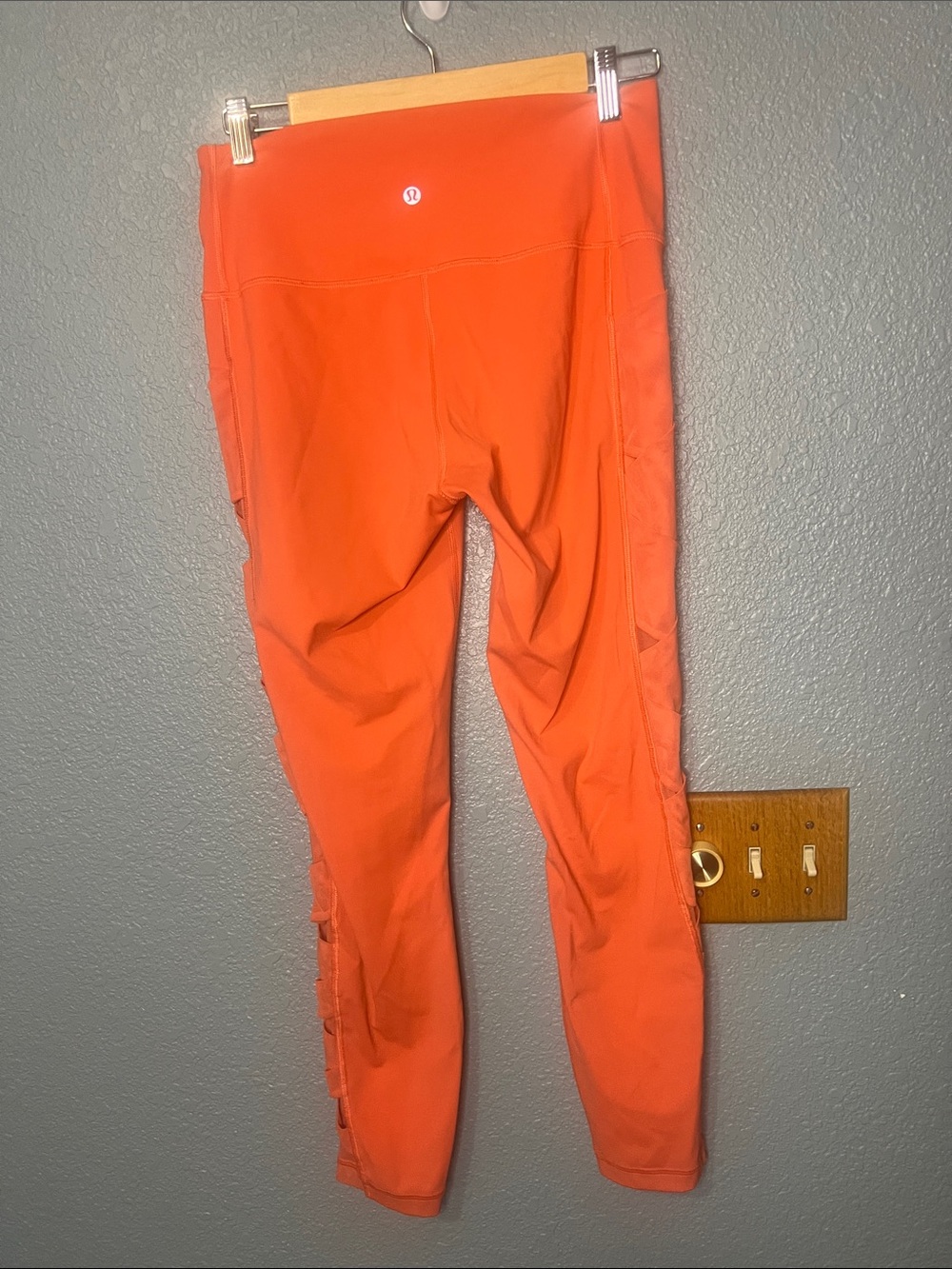 Lululemon Rise and Flow Pant - Picture 5 of 10